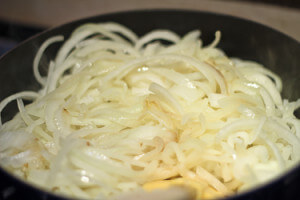 onions for mujadara