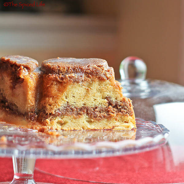 Spiced Apple Bundt Cake Layered with Pecan Streusel