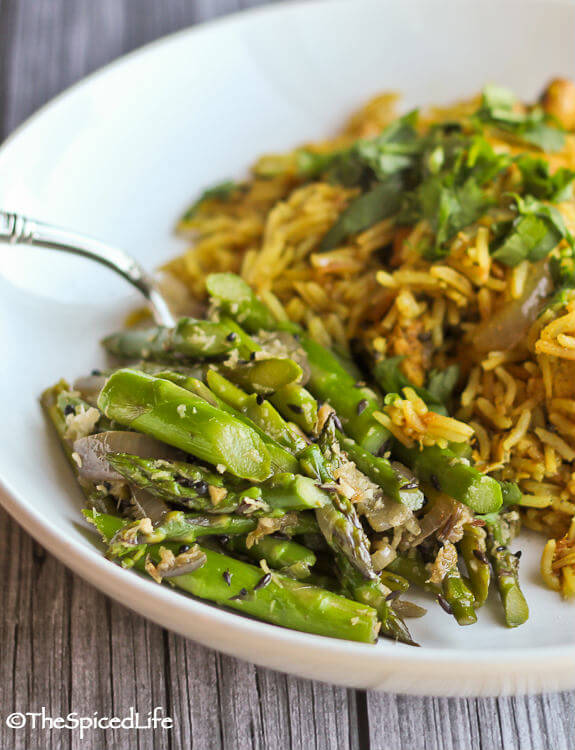 Fabulously easy and delicious Indian #GlutenFree stir fried Asparagus with Ginger