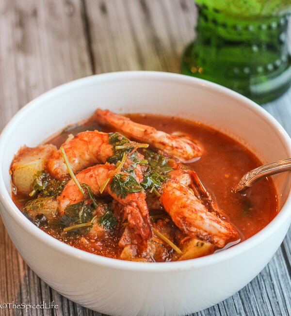 Mexican Spicy Roasted Shrimp and Potatoes Stew: super easy and super delicious!